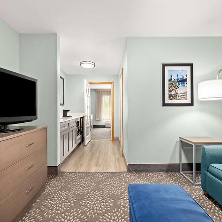 La Quinta By Wyndham Newport Hotell Eksteriør bilde