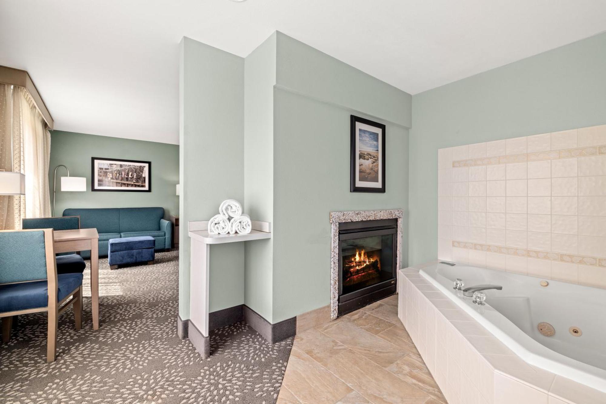La Quinta By Wyndham Newport Hotell Eksteriør bilde