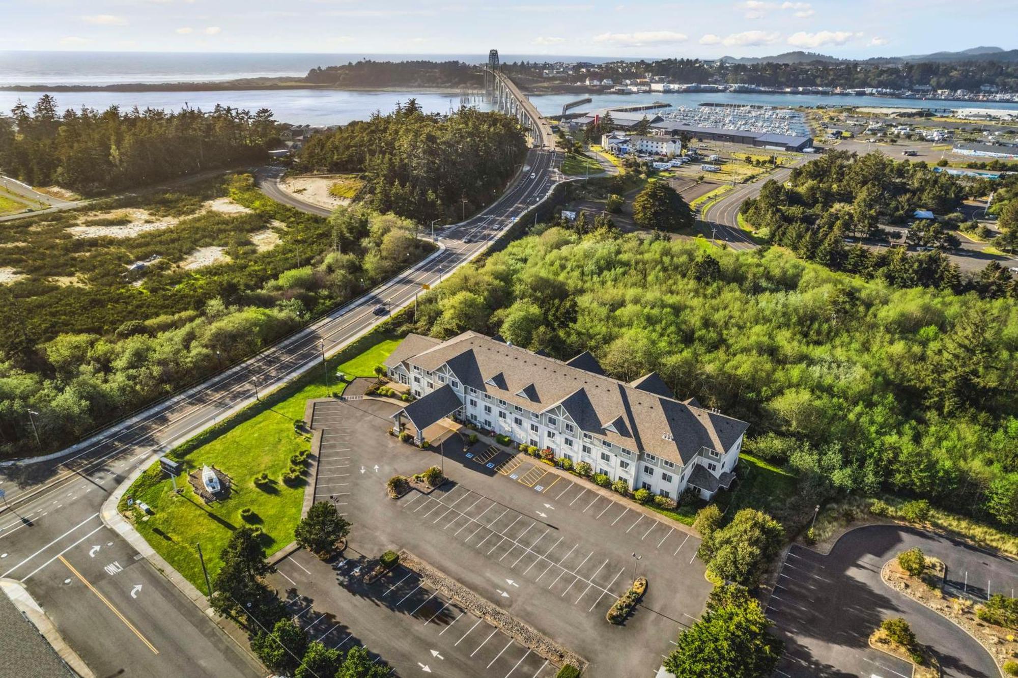 La Quinta By Wyndham Newport Hotell Eksteriør bilde