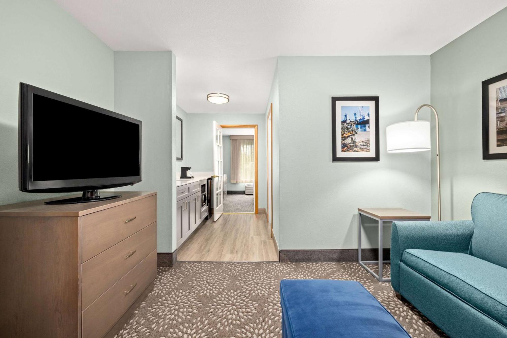 La Quinta By Wyndham Newport Hotell Eksteriør bilde