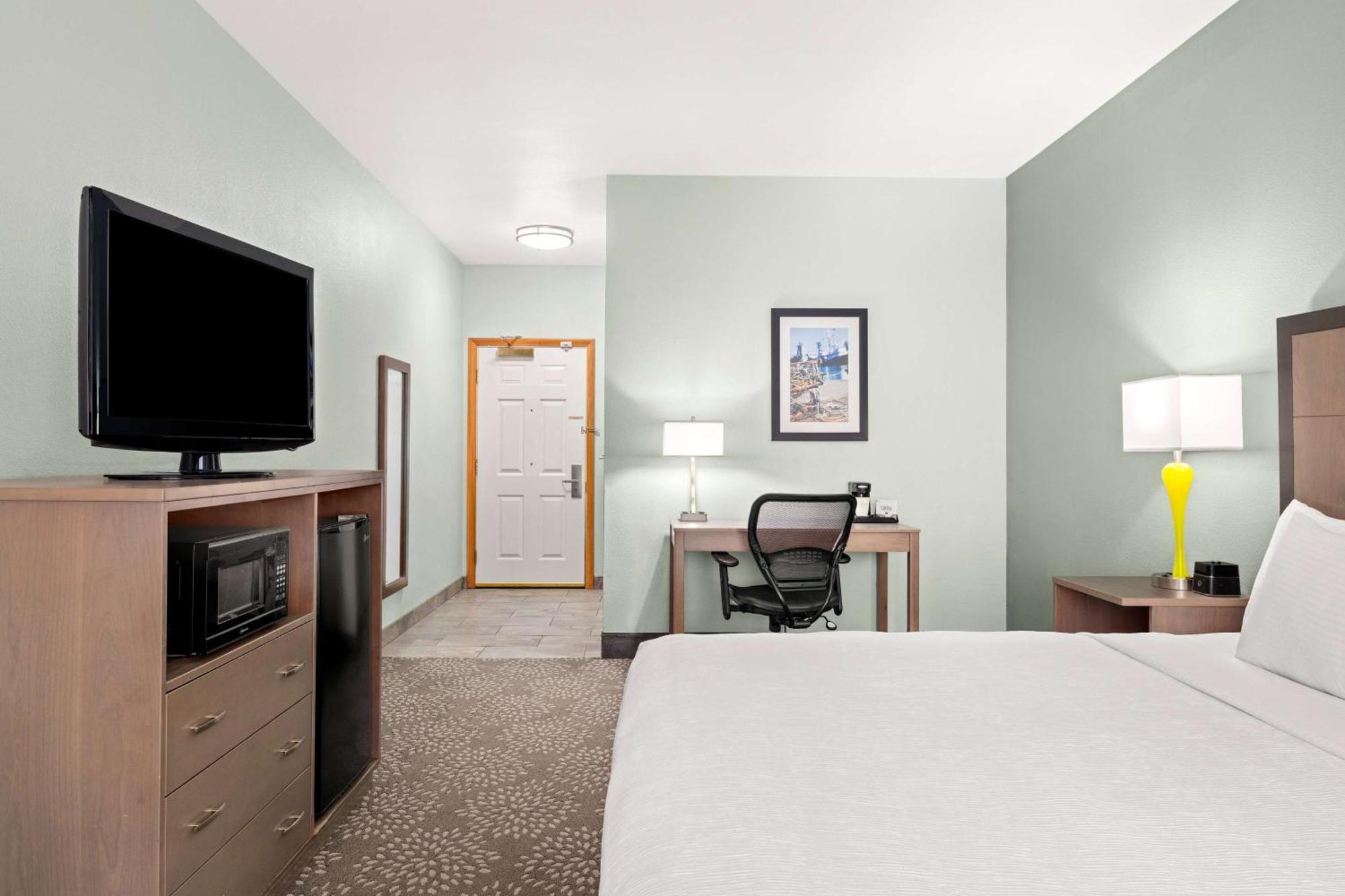 La Quinta By Wyndham Newport Hotell Eksteriør bilde