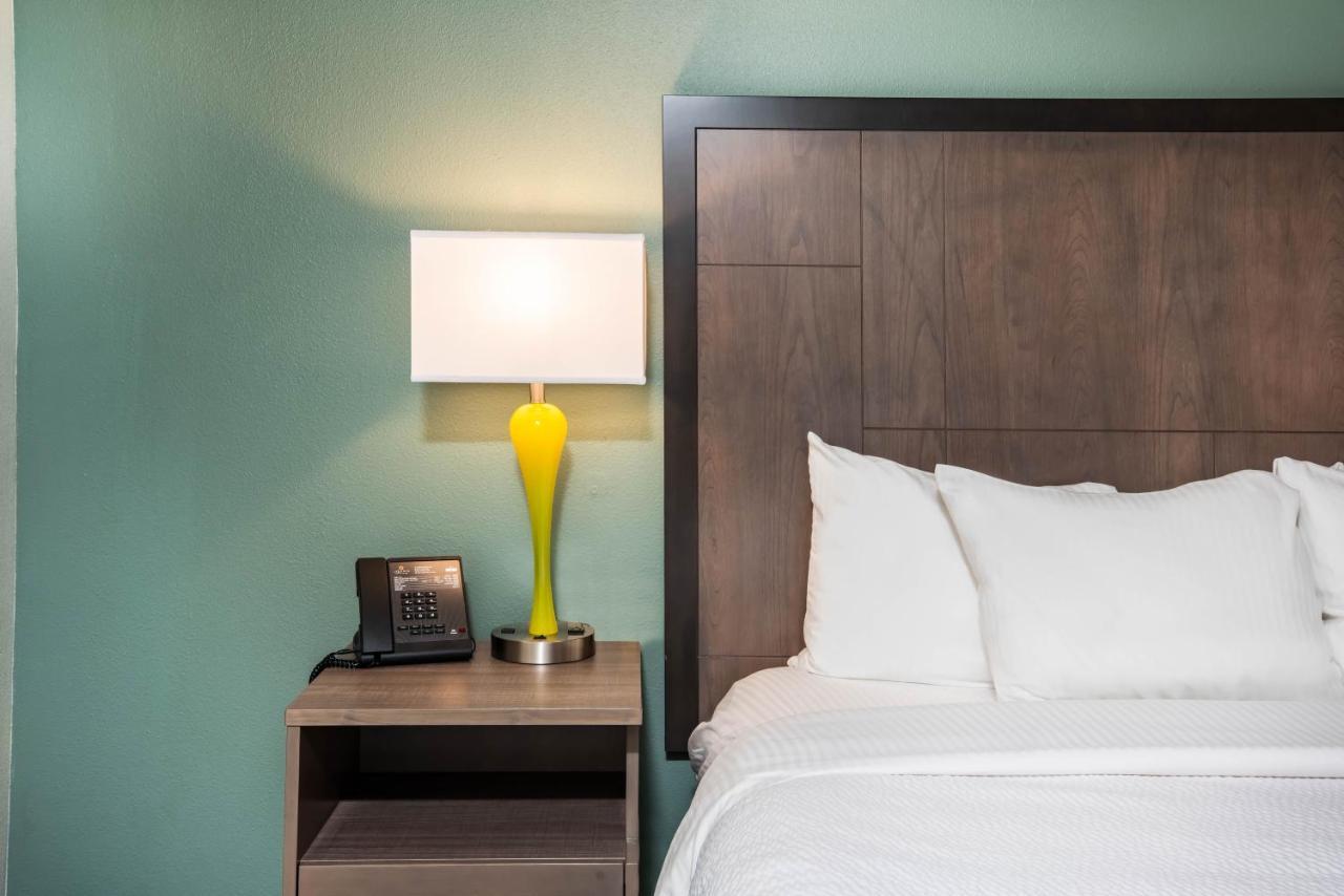 La Quinta By Wyndham Newport Hotell Eksteriør bilde